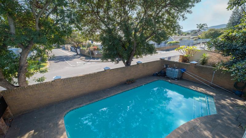 6 Bedroom Property for Sale in Parow North Western Cape